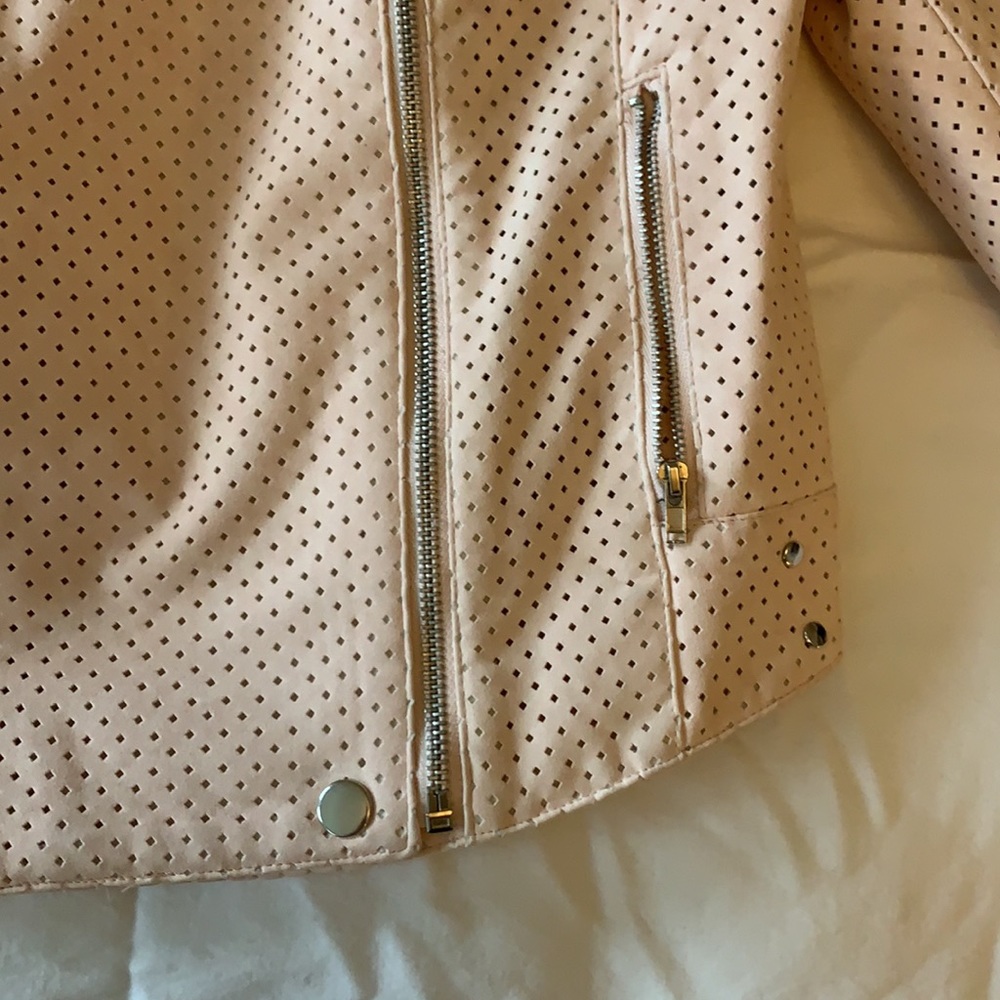 Jacket - Picture 3 of 5